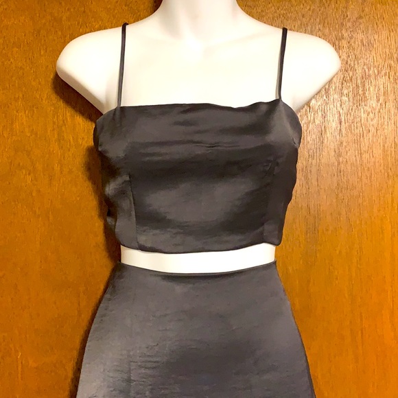 Gray Skirt Set🤍 - Picture 3 of 7